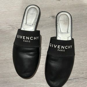 Authentic givenchy slides